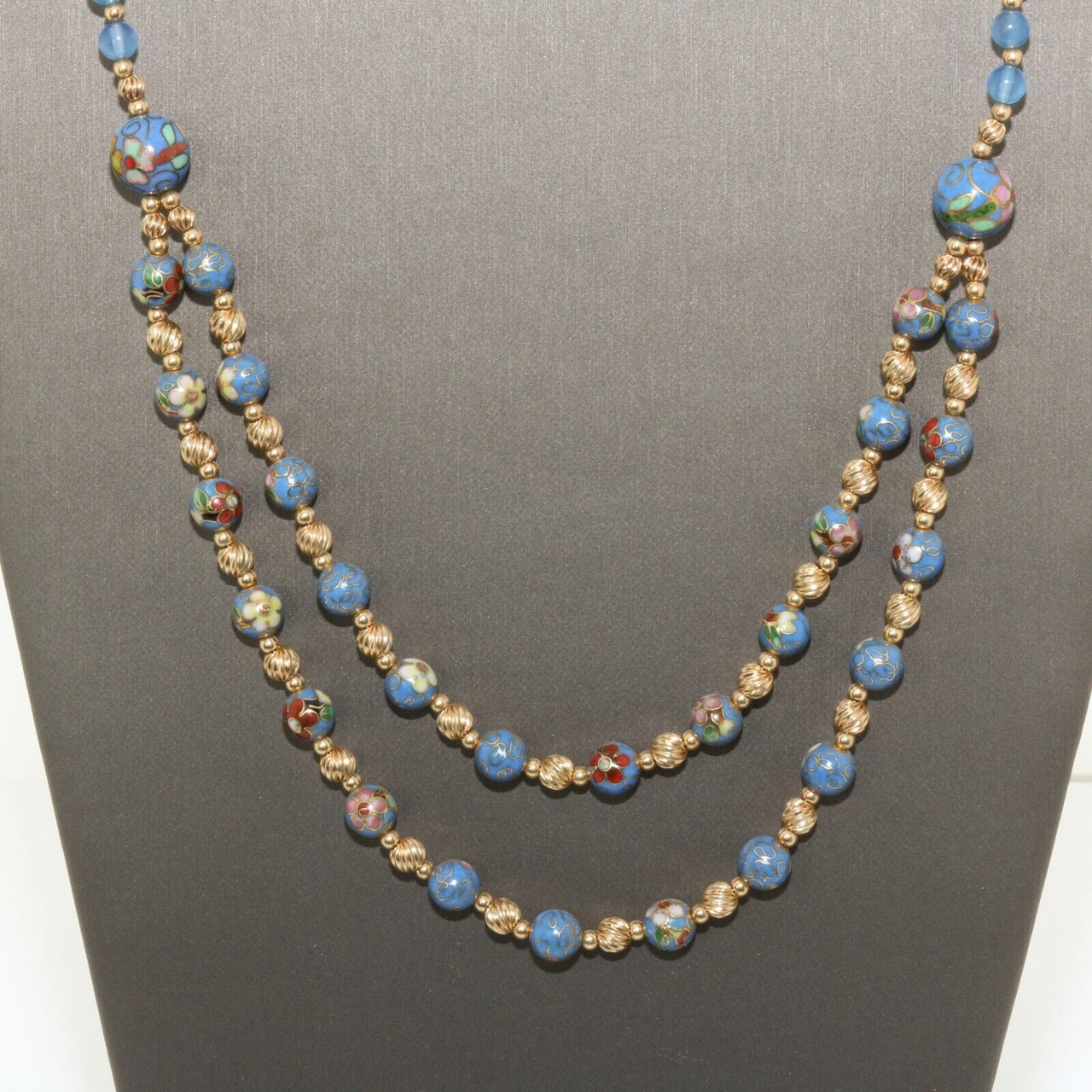 Pearlish Metallic Finish Glass Beads Necklace With Oxidised Silver Pendant,  Royal Blue